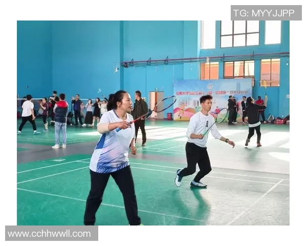 西安羽毛球队的团队协作与默契训练探讨